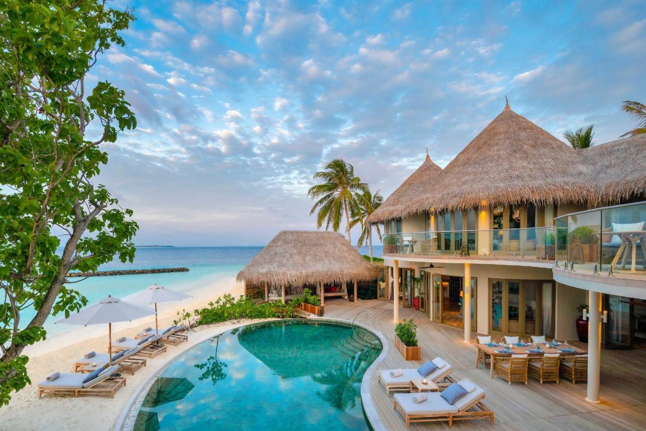 Hotel The Nautilus Maldives Kamadhoo Esterno foto