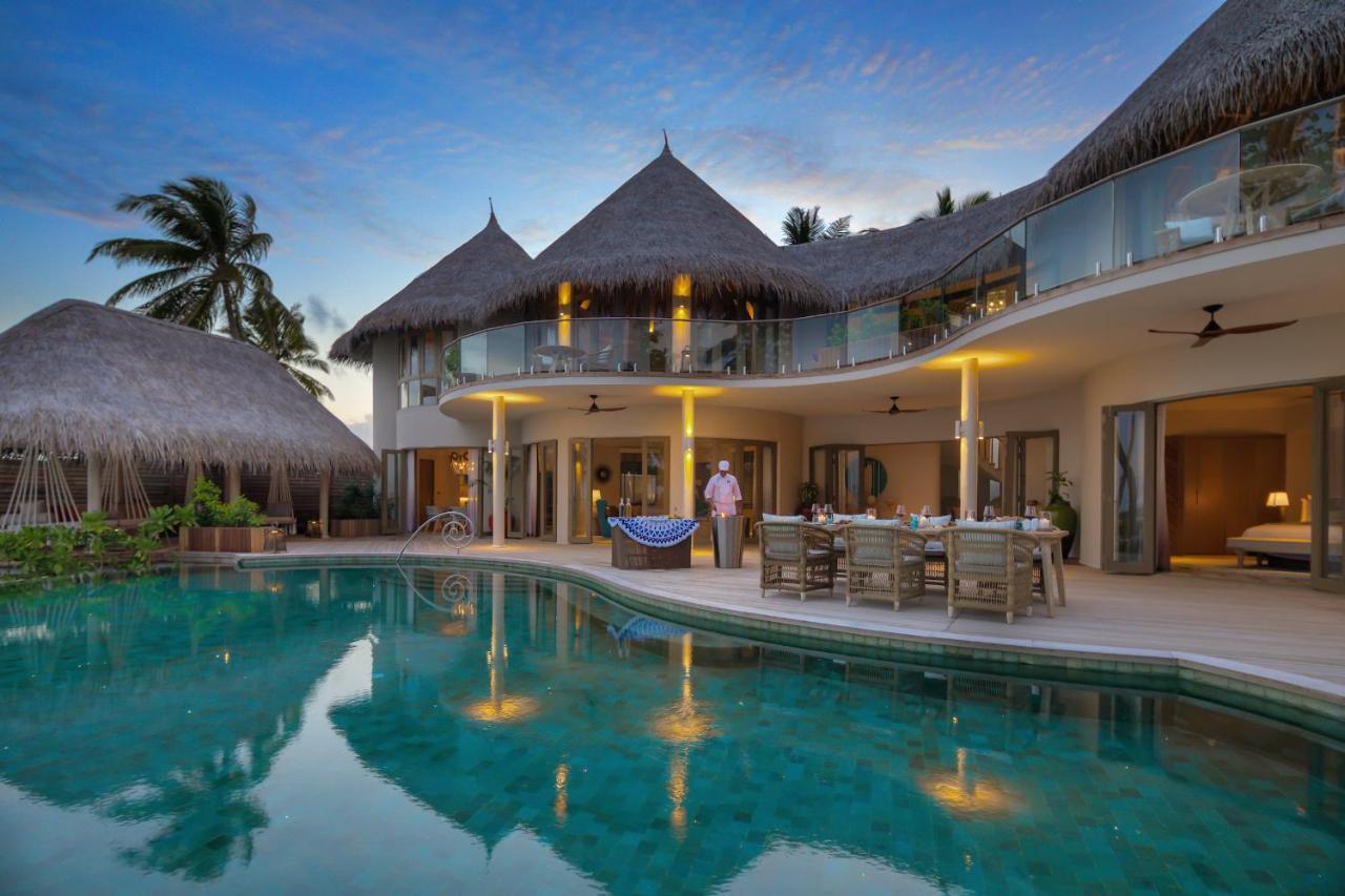 Hotel The Nautilus Maldives Kamadhoo Esterno foto