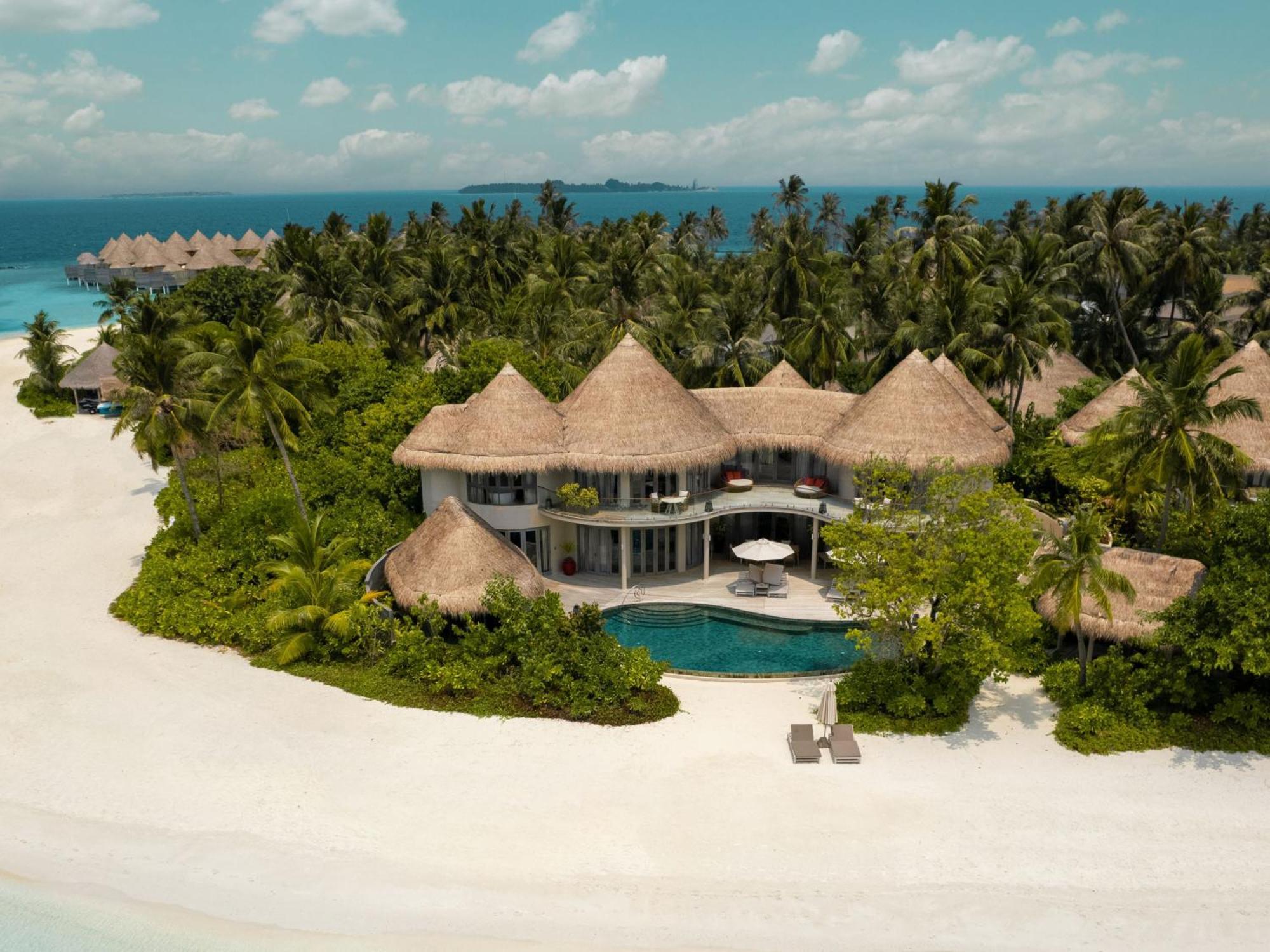 Hotel The Nautilus Maldives Kamadhoo Esterno foto