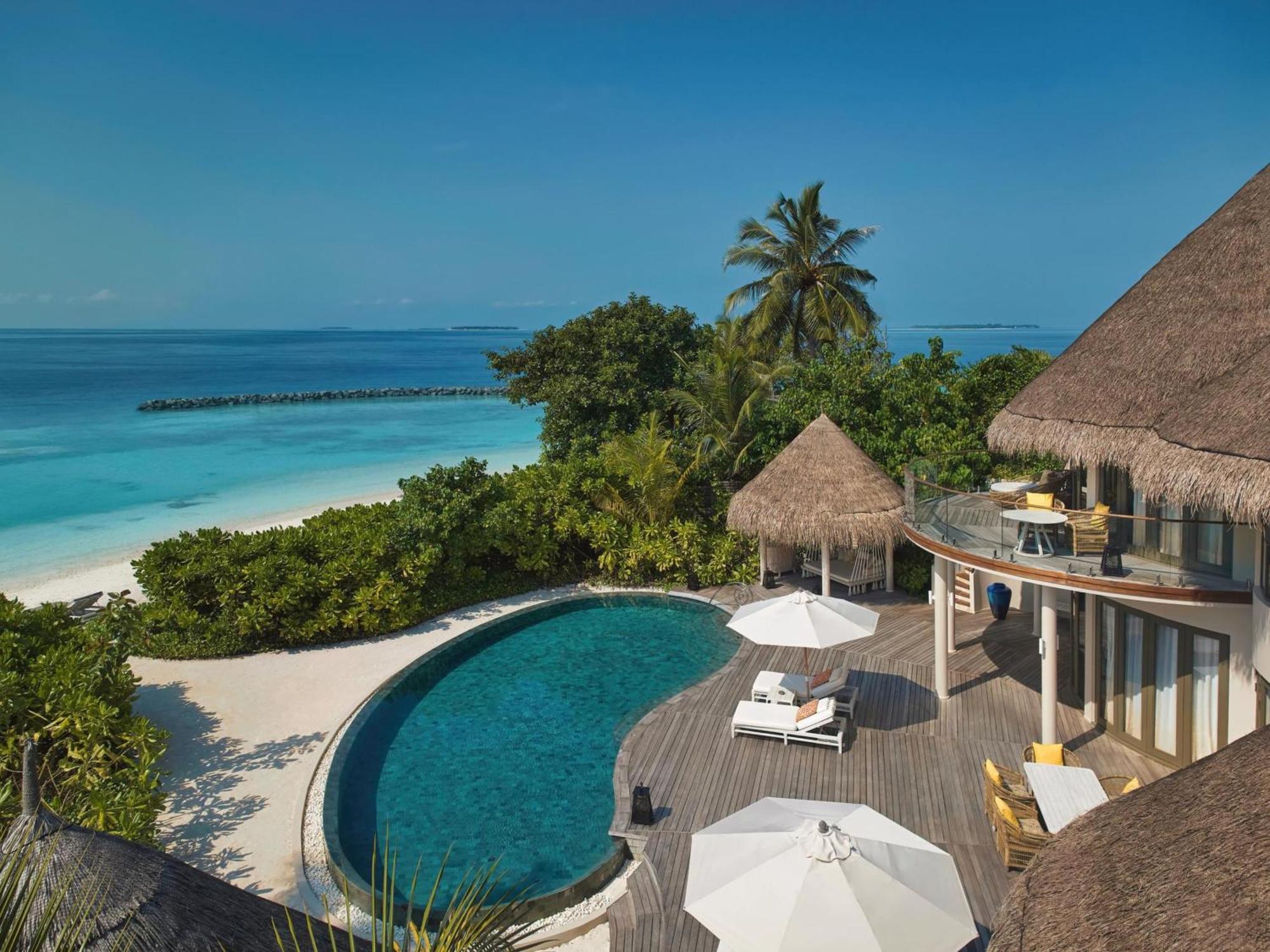 Hotel The Nautilus Maldives Kamadhoo Esterno foto
