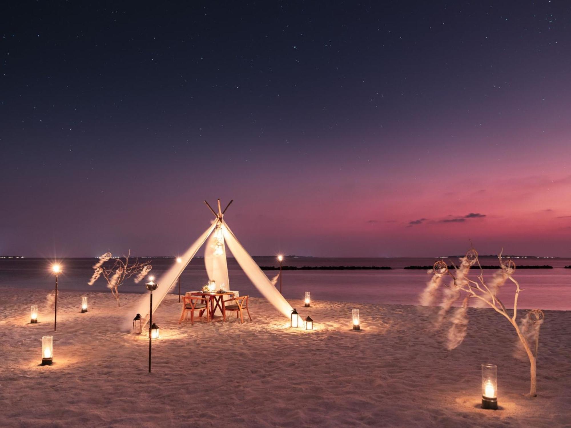 Hotel The Nautilus Maldives Kamadhoo Esterno foto