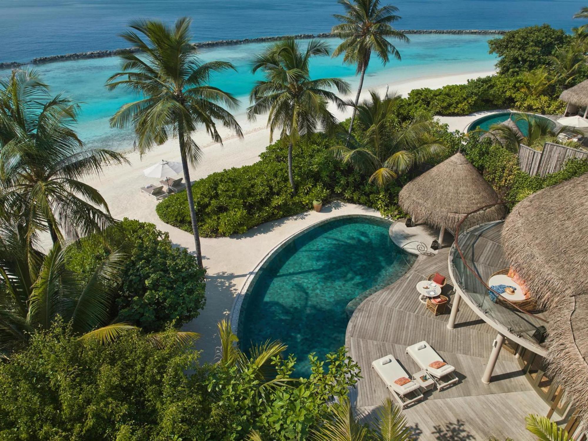 Hotel The Nautilus Maldives Kamadhoo Esterno foto