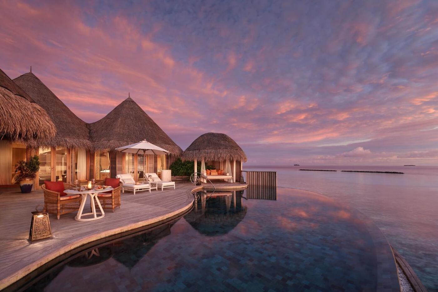Hotel The Nautilus Maldives Kamadhoo Esterno foto